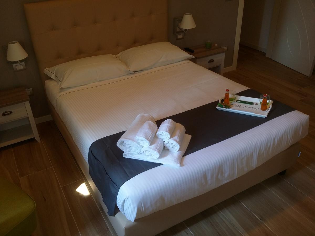 B&B Emozioni E Relax Pietole ภายนอก รูปภาพ